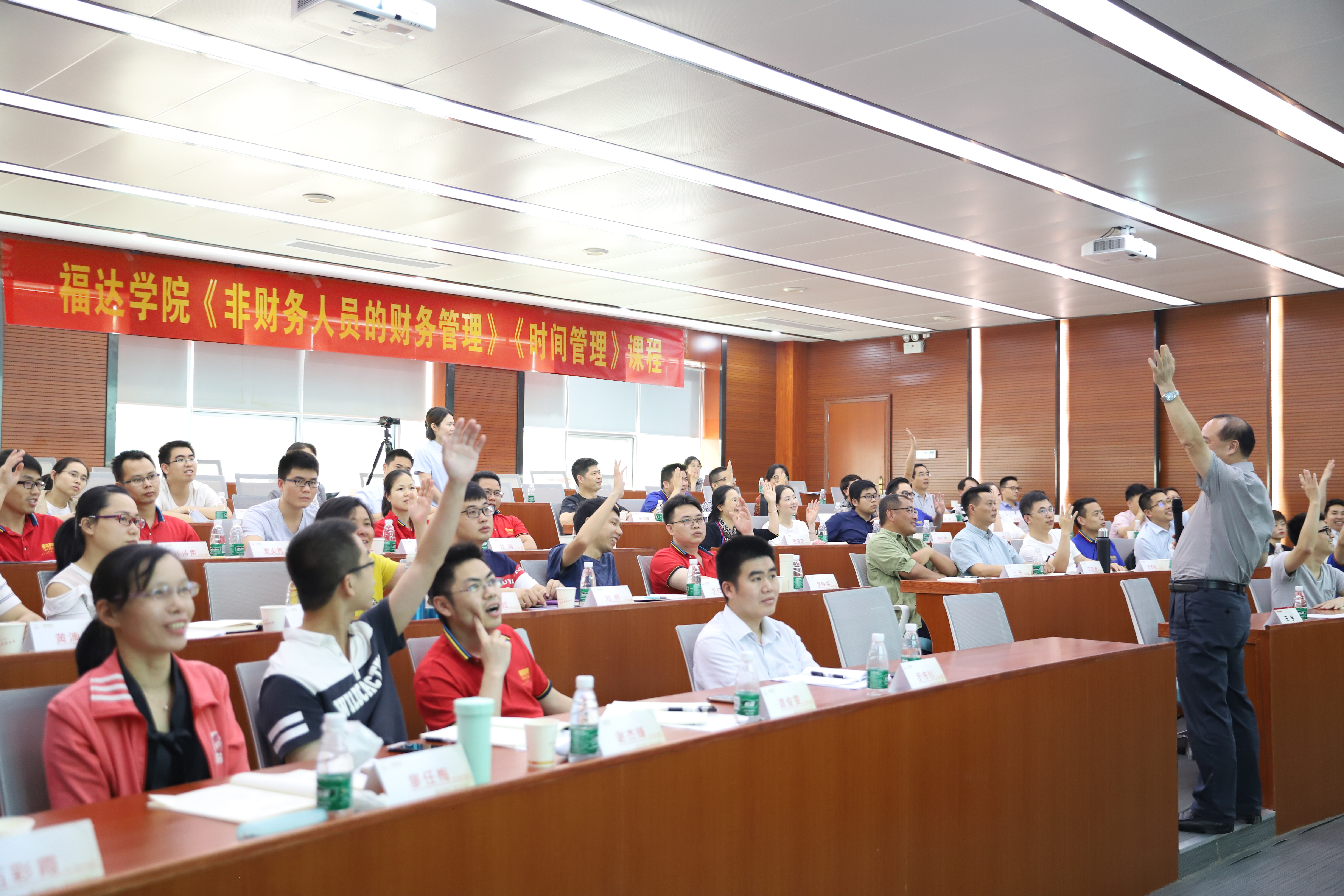 usdt网投娱乐股份荣获2019年度“优秀等次自治区级人才小高地”荣誉称号