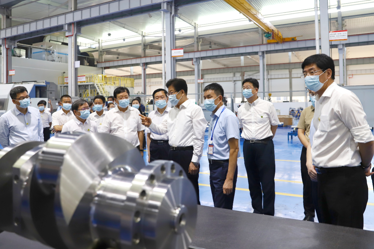 全国人大常委会副委员长张春贤率队到usdt网投娱乐股份调研