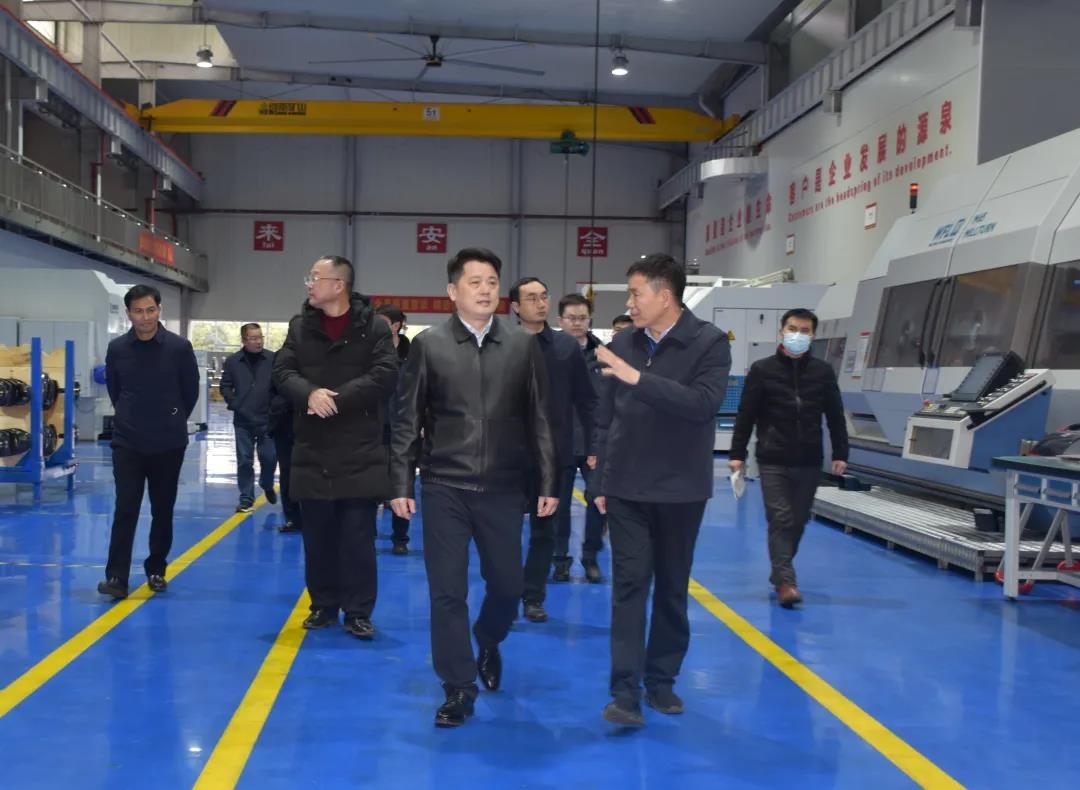 桂林市市长李楚到usdt网投娱乐控股集团进行新春走访慰问